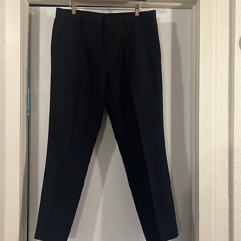 Men’s Calvin Klein Dress Pant - Pleated 33x32